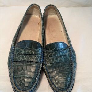 Vintage Tod's Blue Crocoidle Loafers
